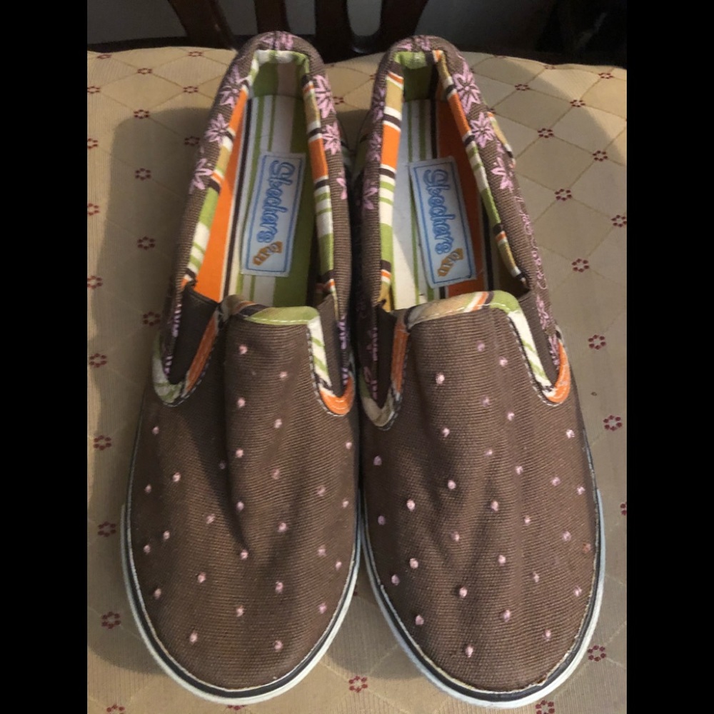 Sketcher slip on sneakers